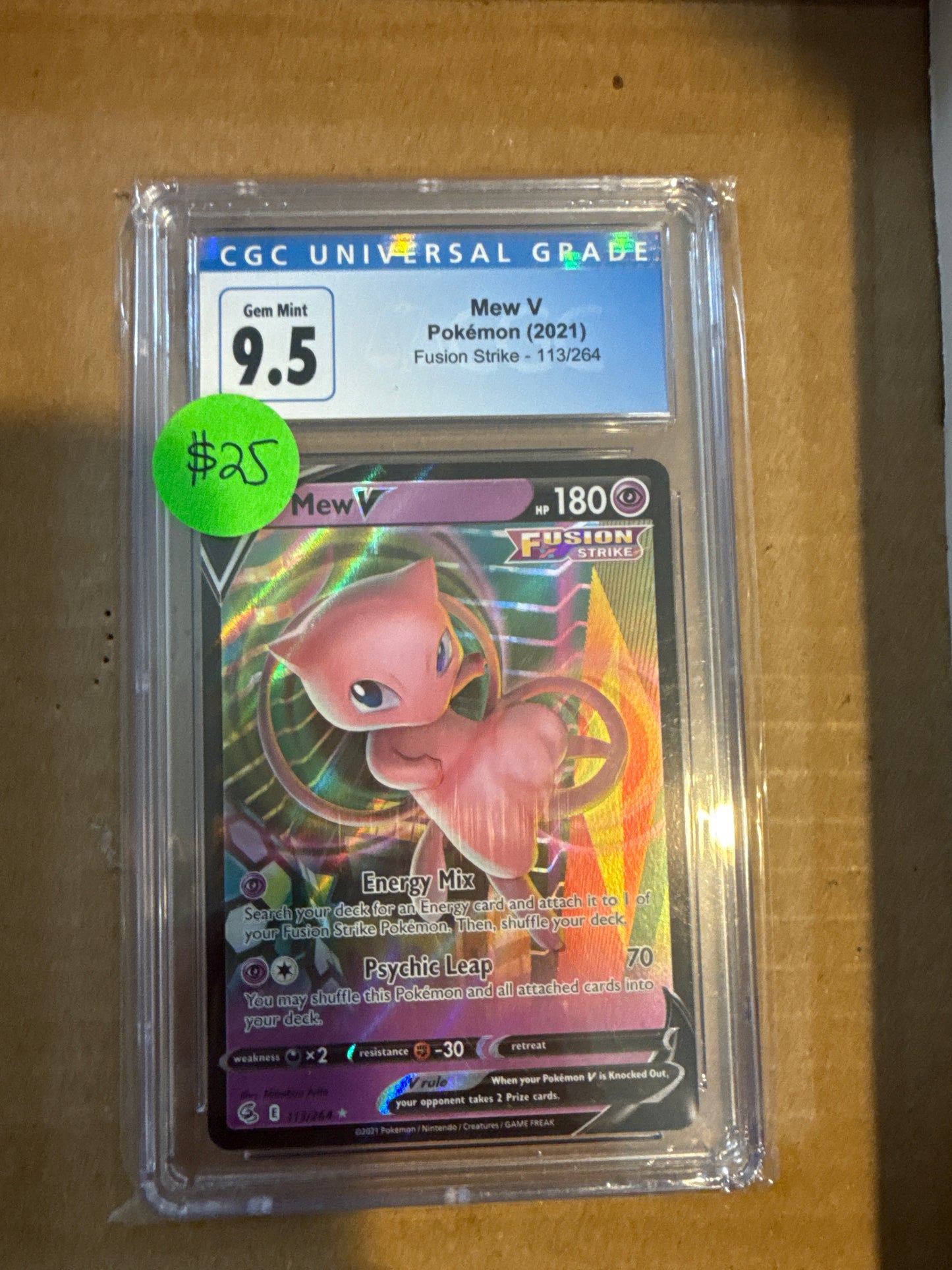 Mew V 2021 Fusion Strike 113/264 CGC 9.5