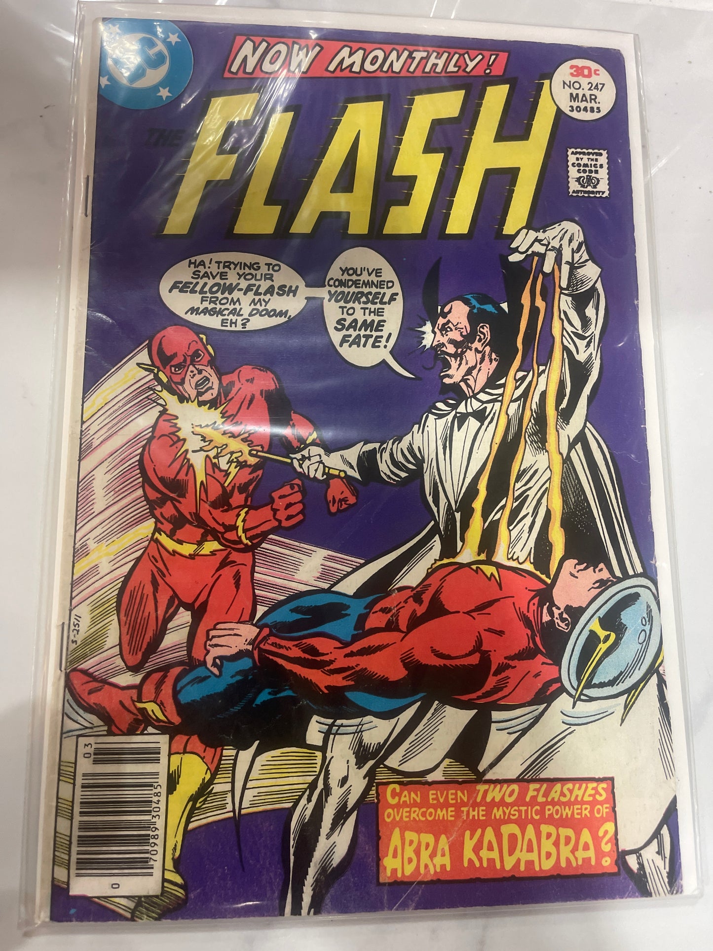 The Flash #247 w/ Flash (Jay Garrack)