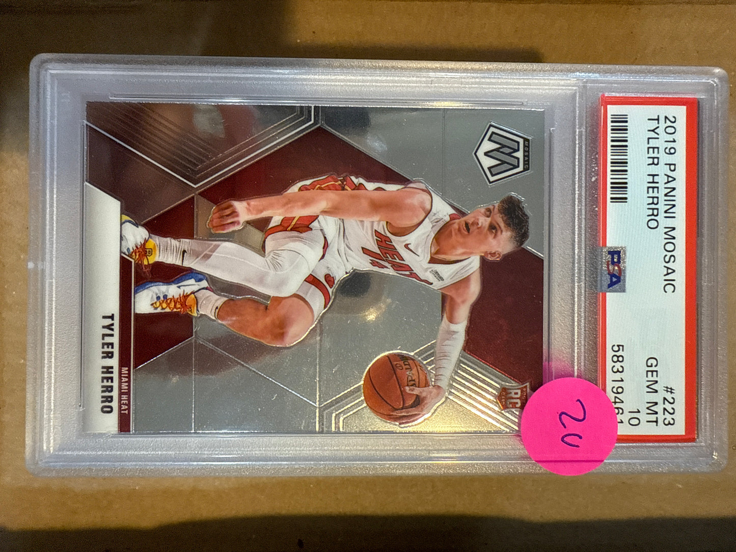 2019 Panini Mosaic Tyler Herro PSA 10