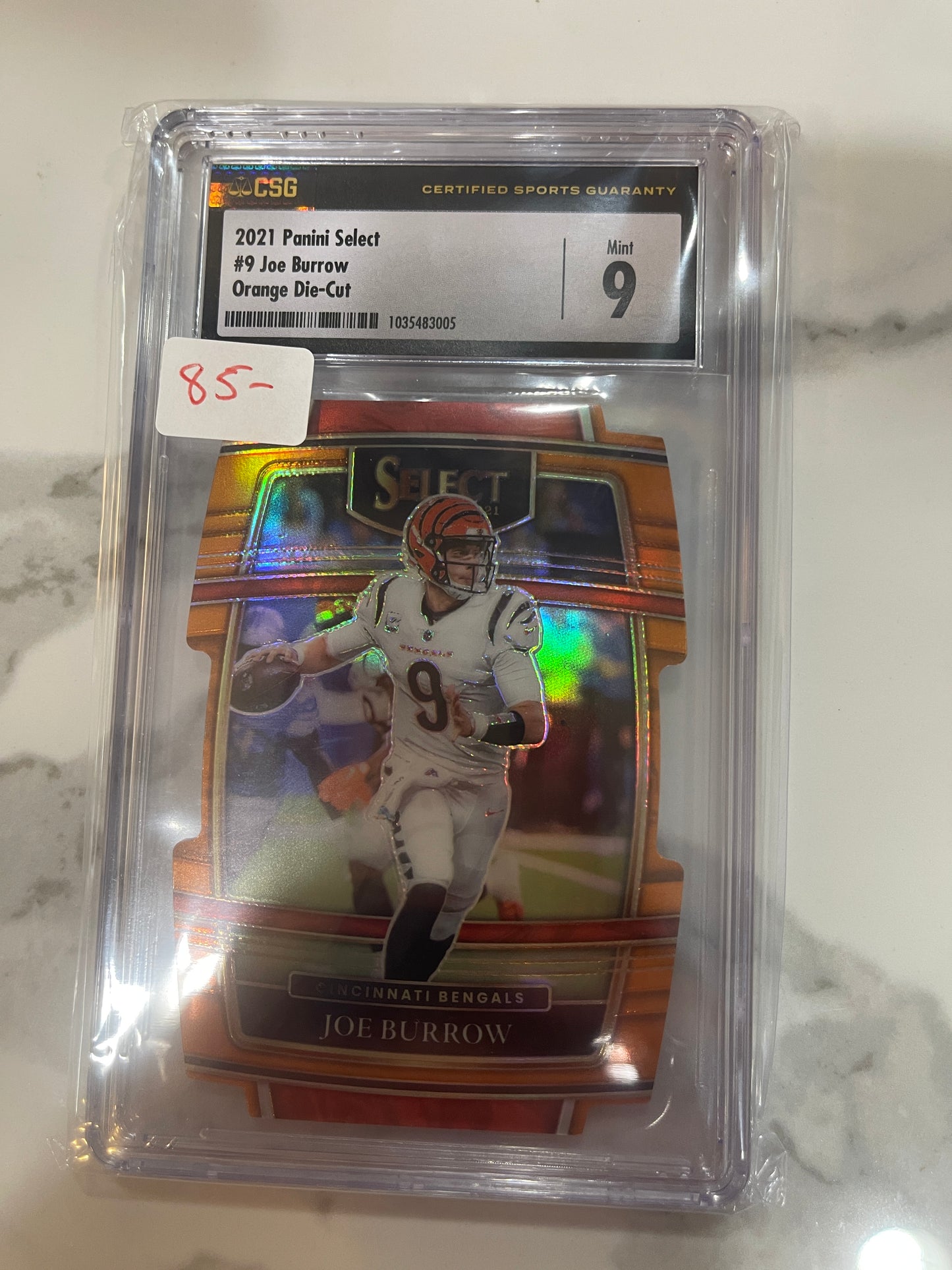 2021 Panini Select Joe Burrow Concourse Die Cut Orange /249 CSG 9 MINT