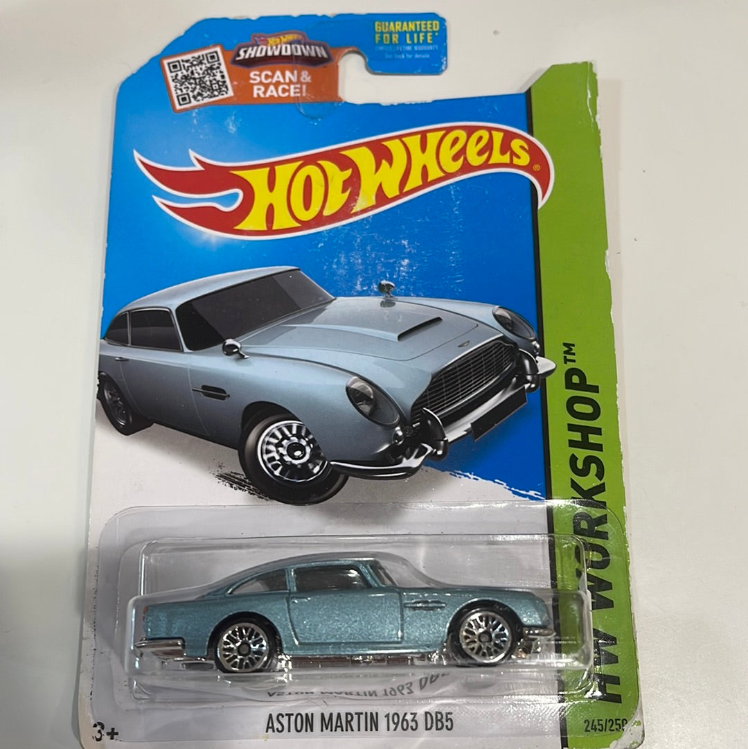 Hot Wheels 1963 Aston Martin