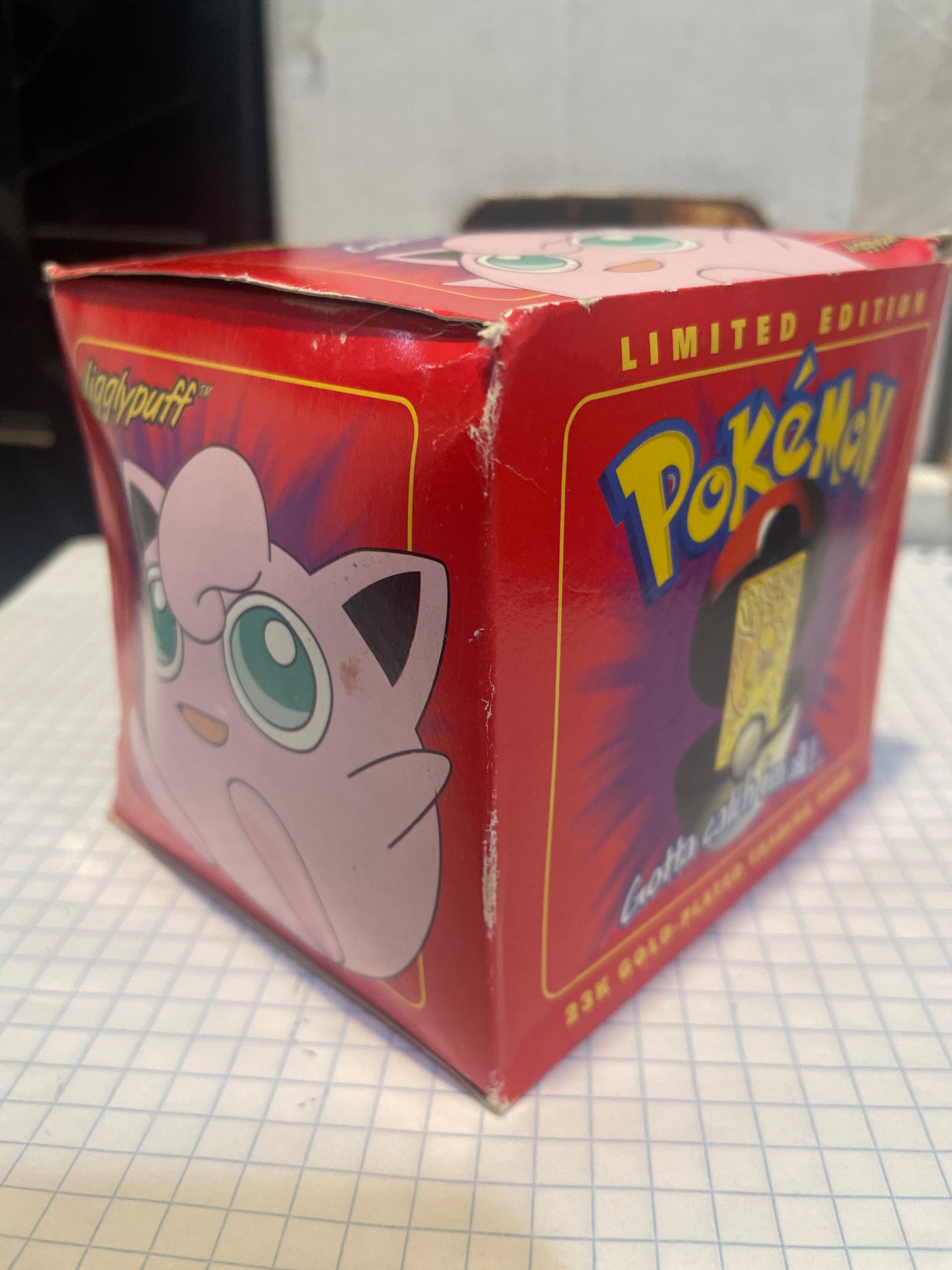 Jigglypuff Pokemon 23k Burger King with Ball and Box