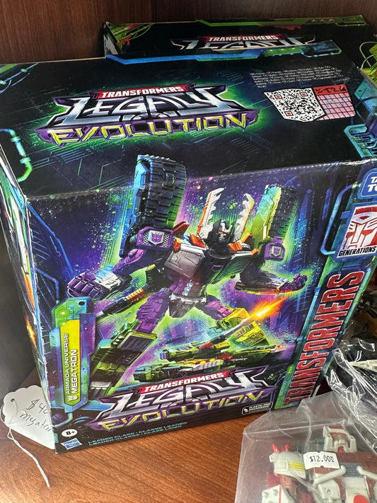 Armada Universe Megatron Sealed