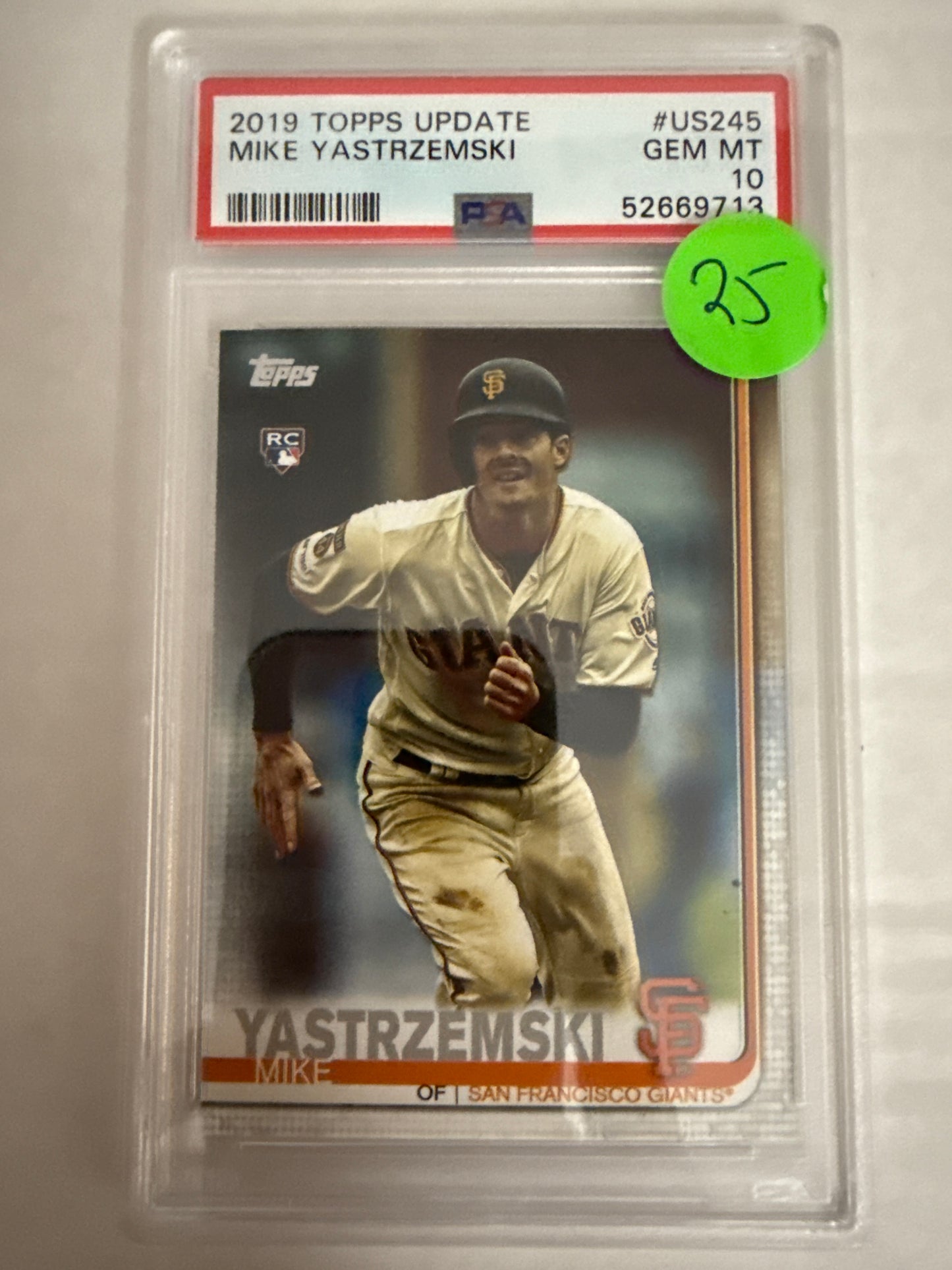 2019 Topps Update Mike Yastrzemski PSA 10