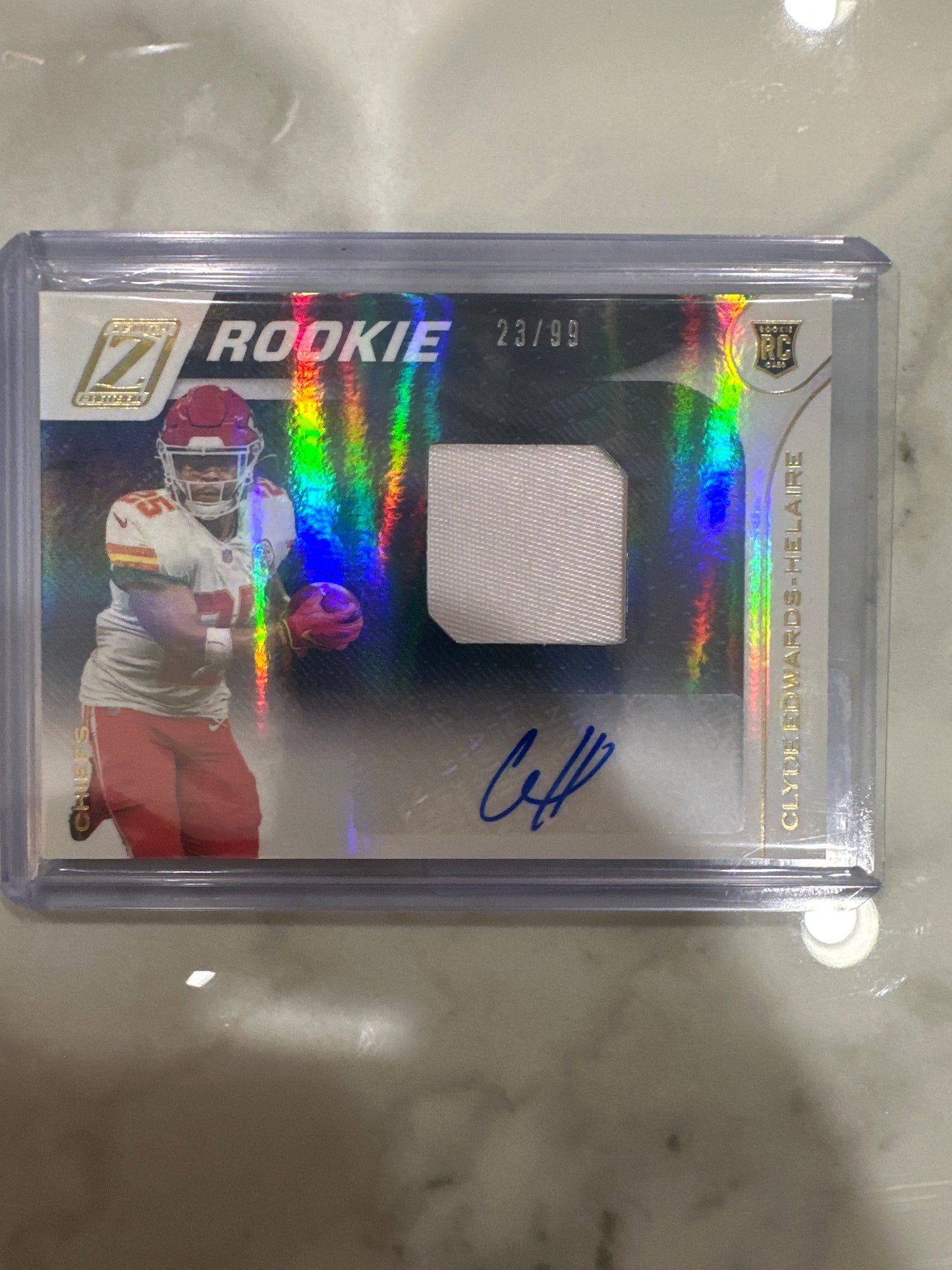 2020 PANINI ZENITH CLYDE EDWARDS-HELAIRE RC ROOKIE PATCH AUTO /99 CHIEFS #91