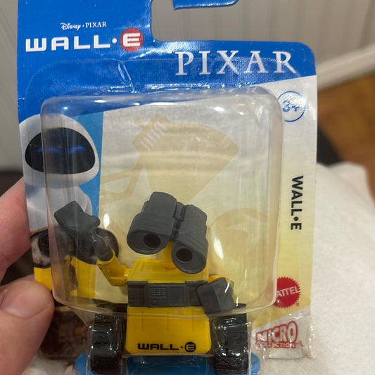 Wall E Mini Figurine