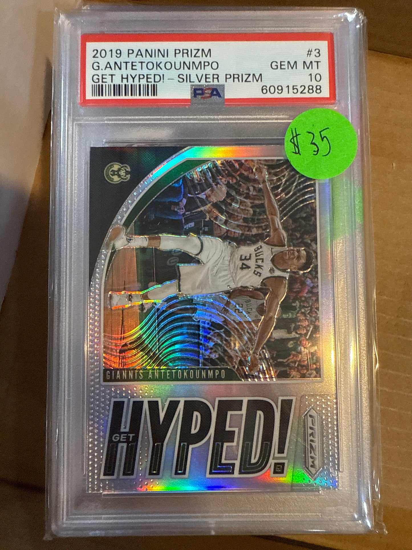 2019 Panini Prizm G. Antetokounmpo Get Hyped!- Silver Prizm PSA 10